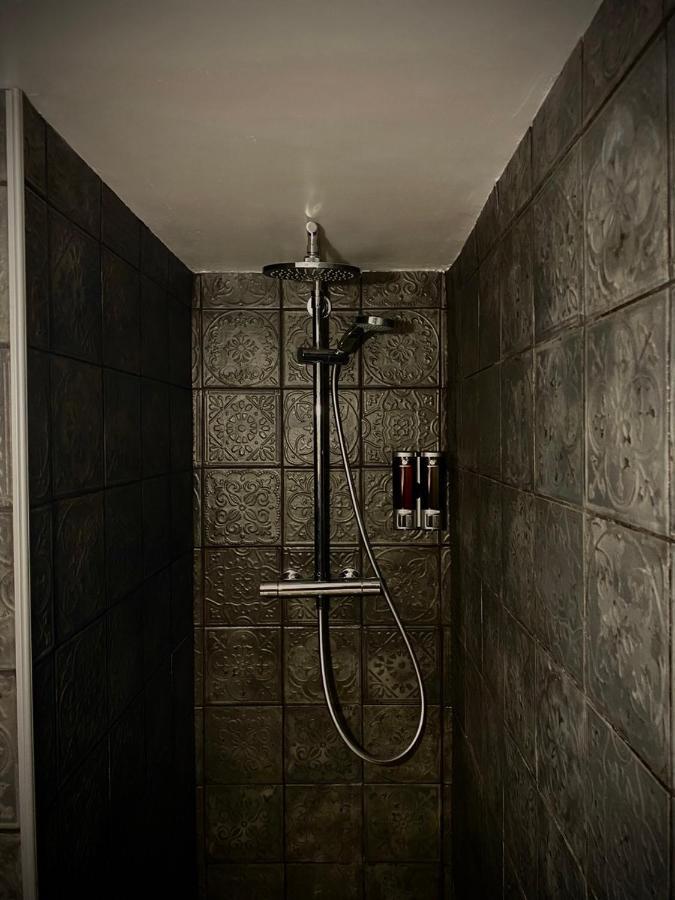 Le Garden & Spa Compiegne Bagian luar foto